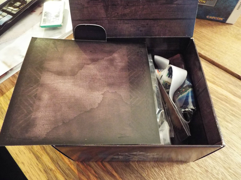 Illustration for article titled Monster Hunter 4 Ultimate CE: Unboxing!!